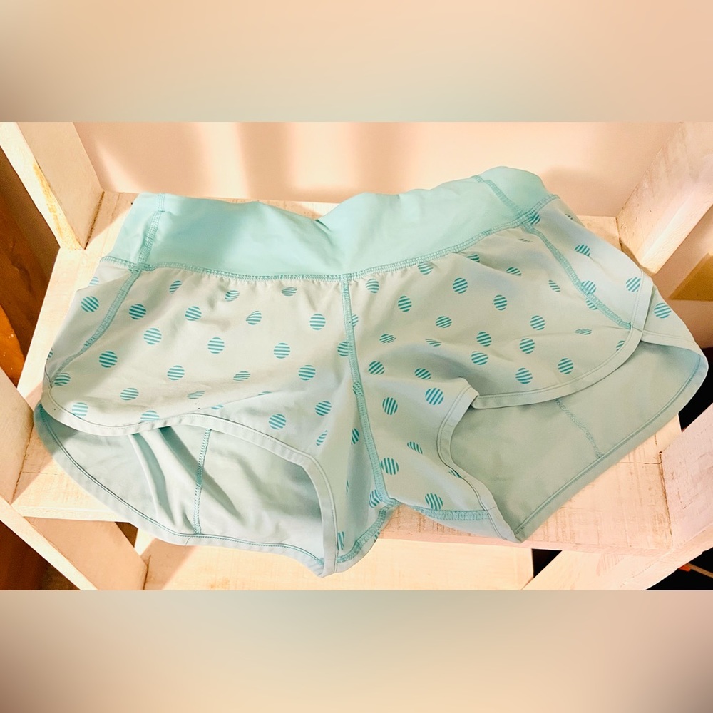 Lululemon Light Blue Polka Dot Shorts (size 6)